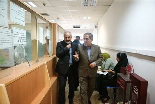 بازدید رییس دانشگاه از معاونت غذا و دارو